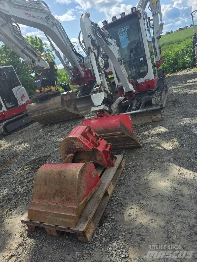 Takeuchi TB 320 Minigravere <7t