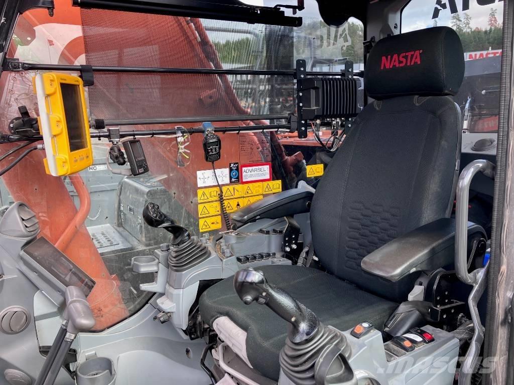 Hitachi ZX 300 LC-7 Beltegraver