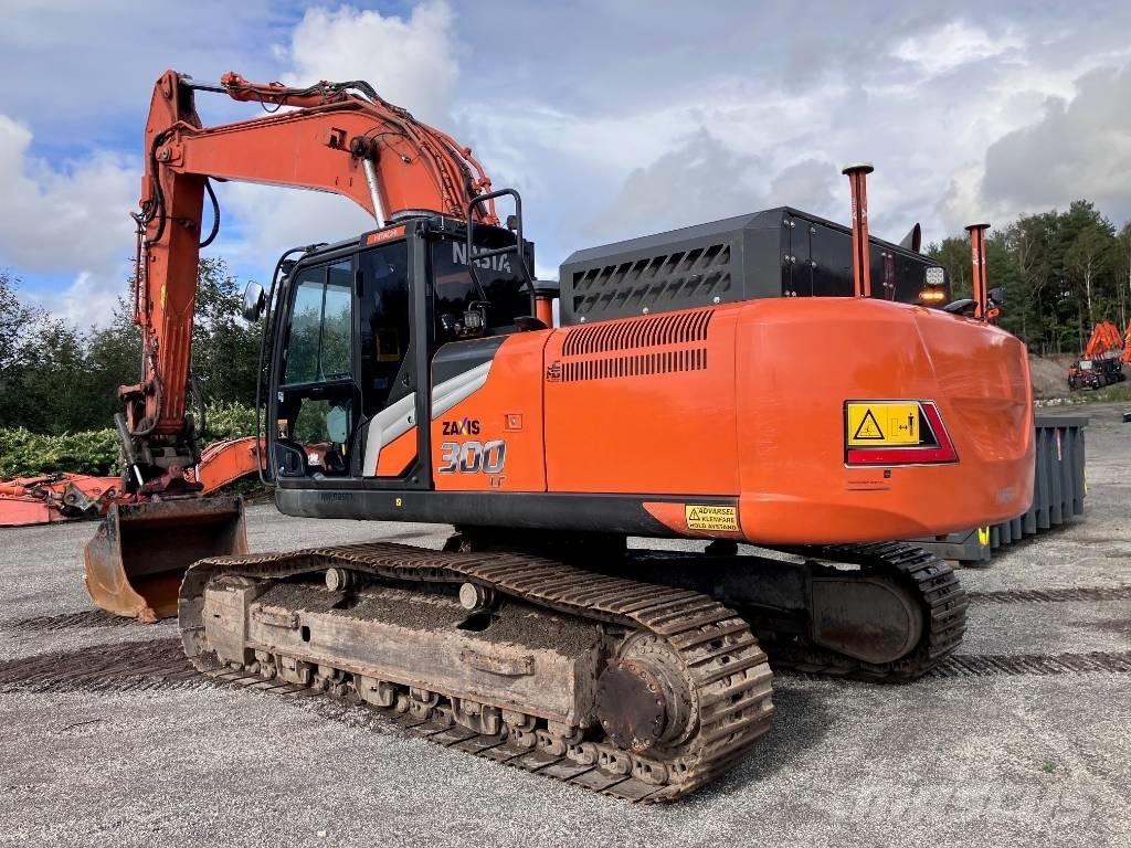 Hitachi ZX 300 LC-7 Beltegraver