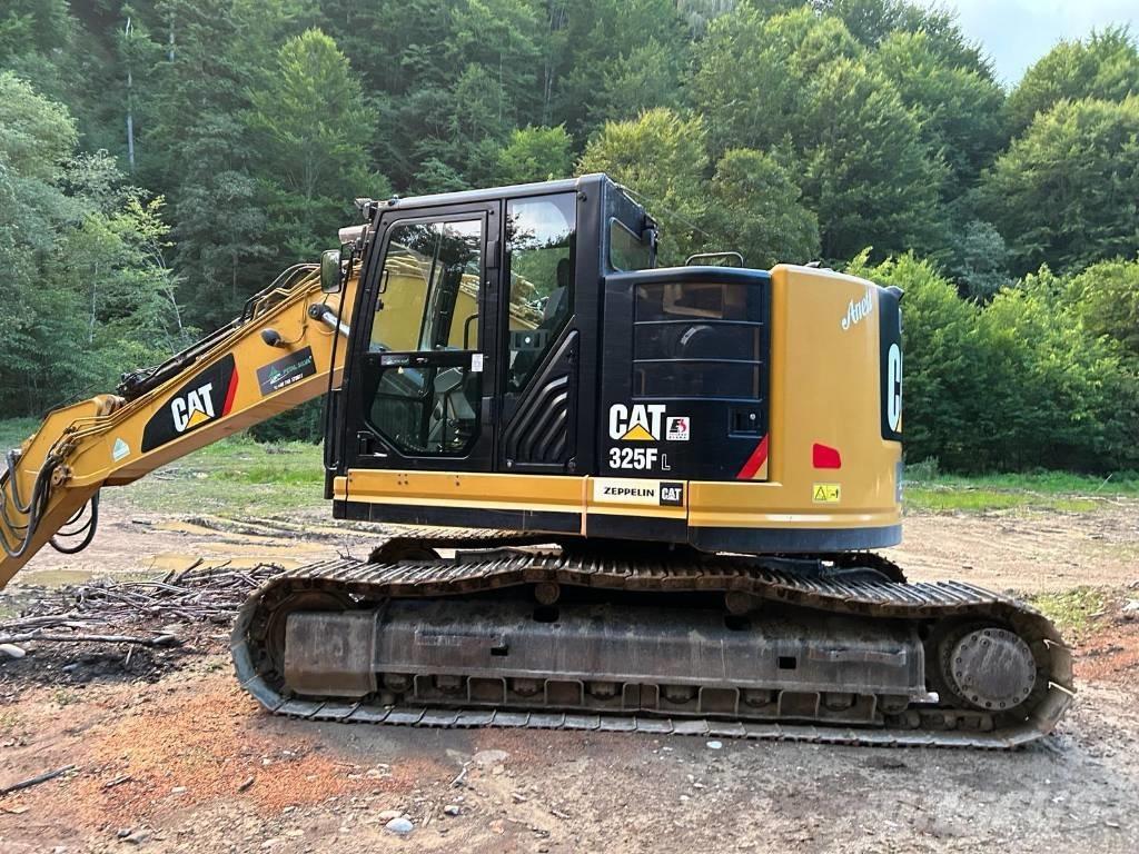CAT 325 F LCR Beltegraver