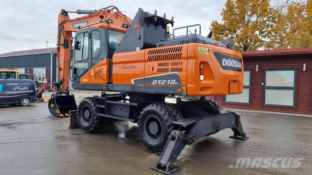 Doosan DX 210 W - 5 Hjulgravere