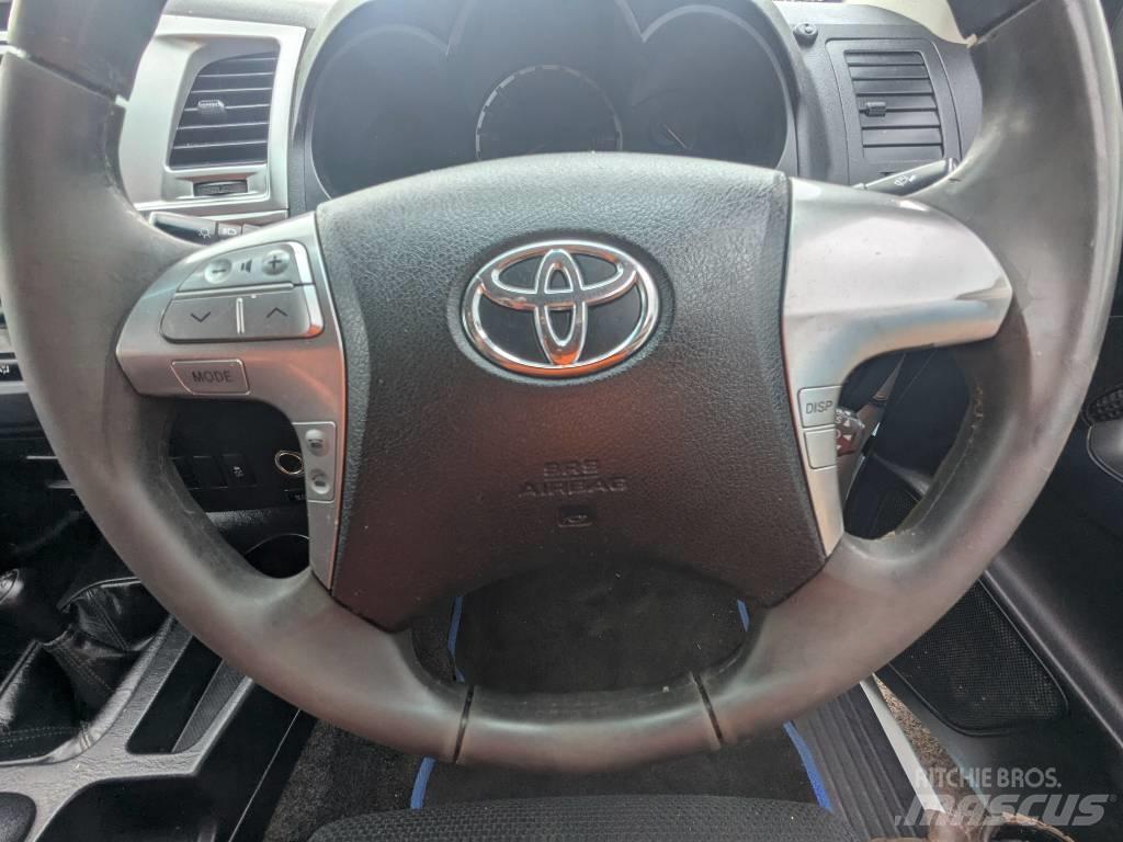 Toyota Hilux Pickup/planbiler