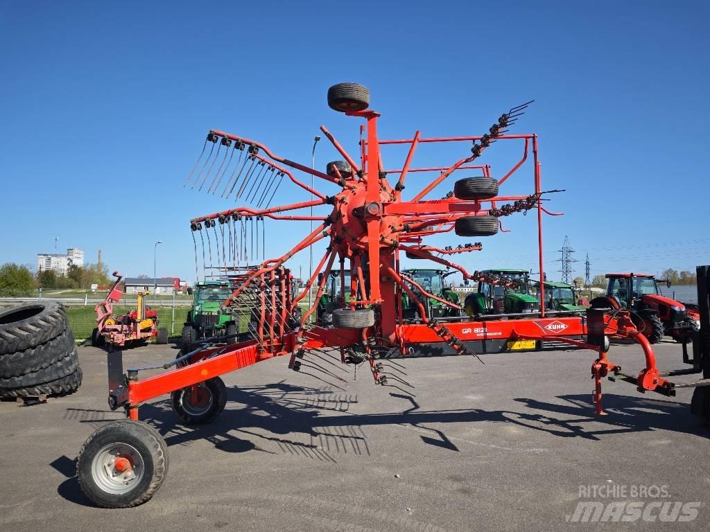 Kuhn GA 8121 Svanser