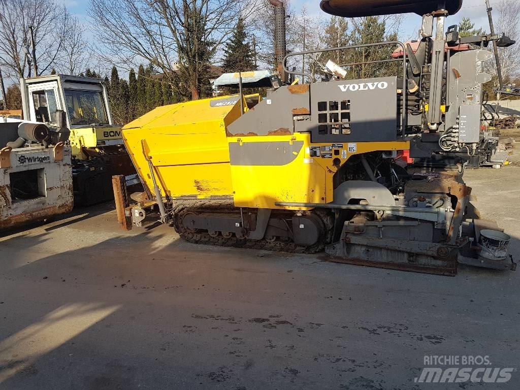 Volvo TITAN 2820 Asfaltutleggere