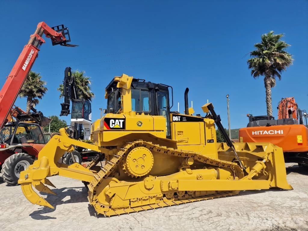 CAT D 6 T XL Dozere Beltegående