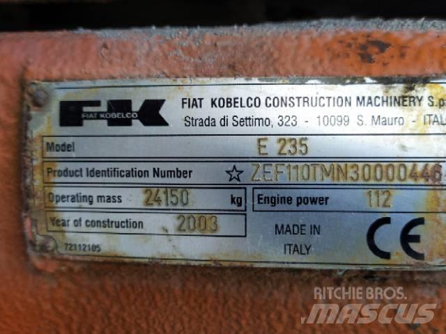 Fiat-Kobelco E 235 Beltegraver