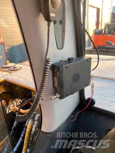JCB JS160LC Beltegraver