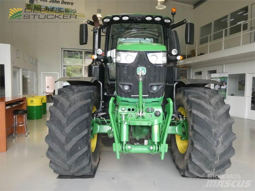 John Deere 6250R Traktorer