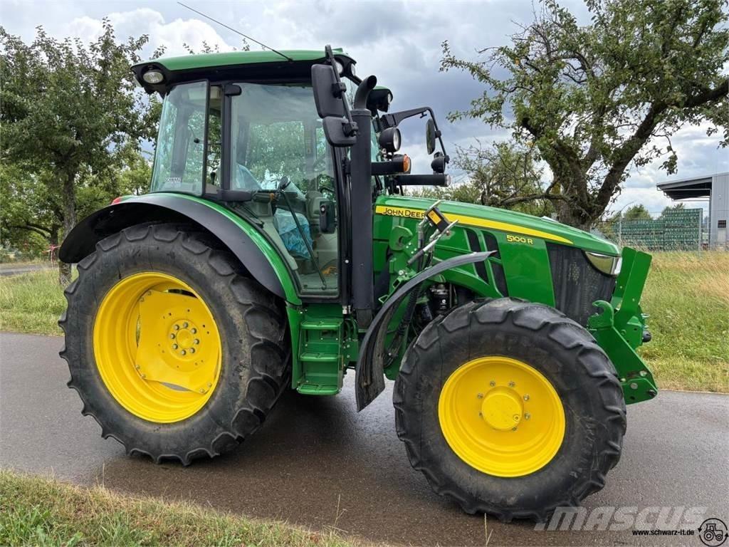 John Deere 5100R Traktorer