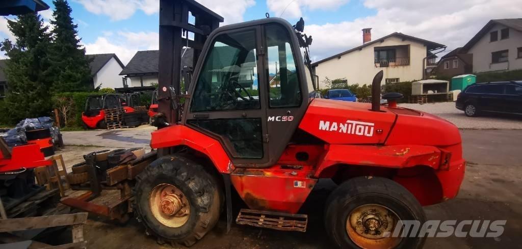 Manitou MC 50 Terrenggående gaffeltruck