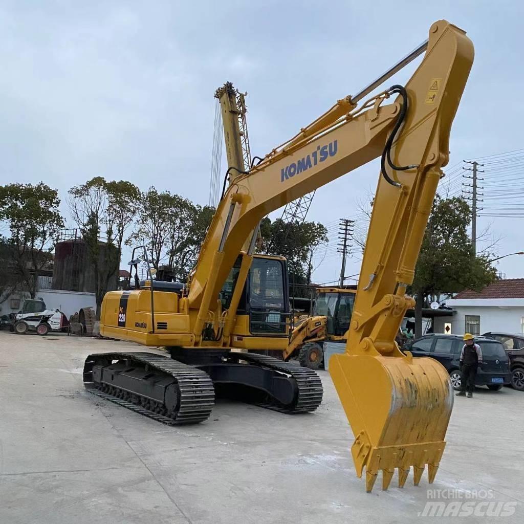 Komatsu PC 220-7 Beltegraver