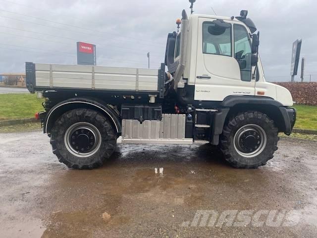 Mercedes-Benz UNIMOG Tippbil