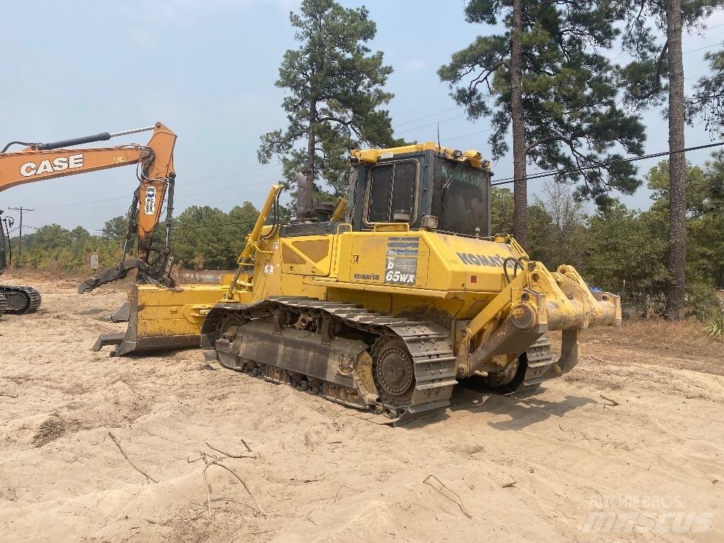Komatsu D 65 WX-17 Dozere Beltegående