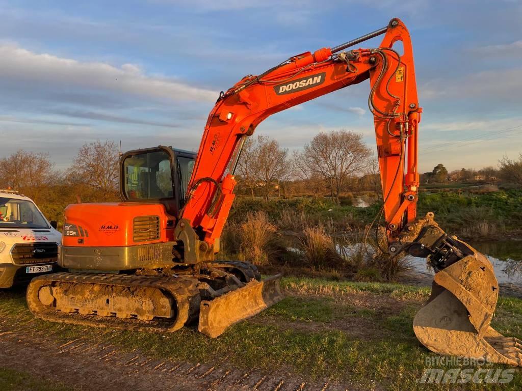 Doosan DX 85 R-3 Midigravere 7 - 12t