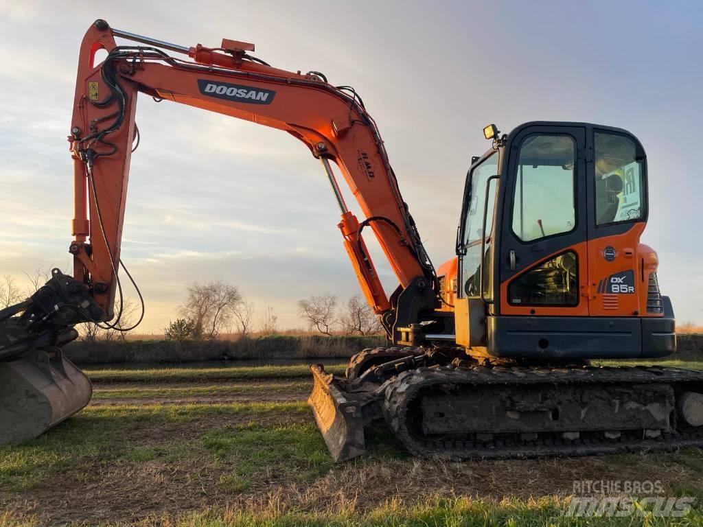Doosan DX 85 R-3 Midigravere 7 - 12t