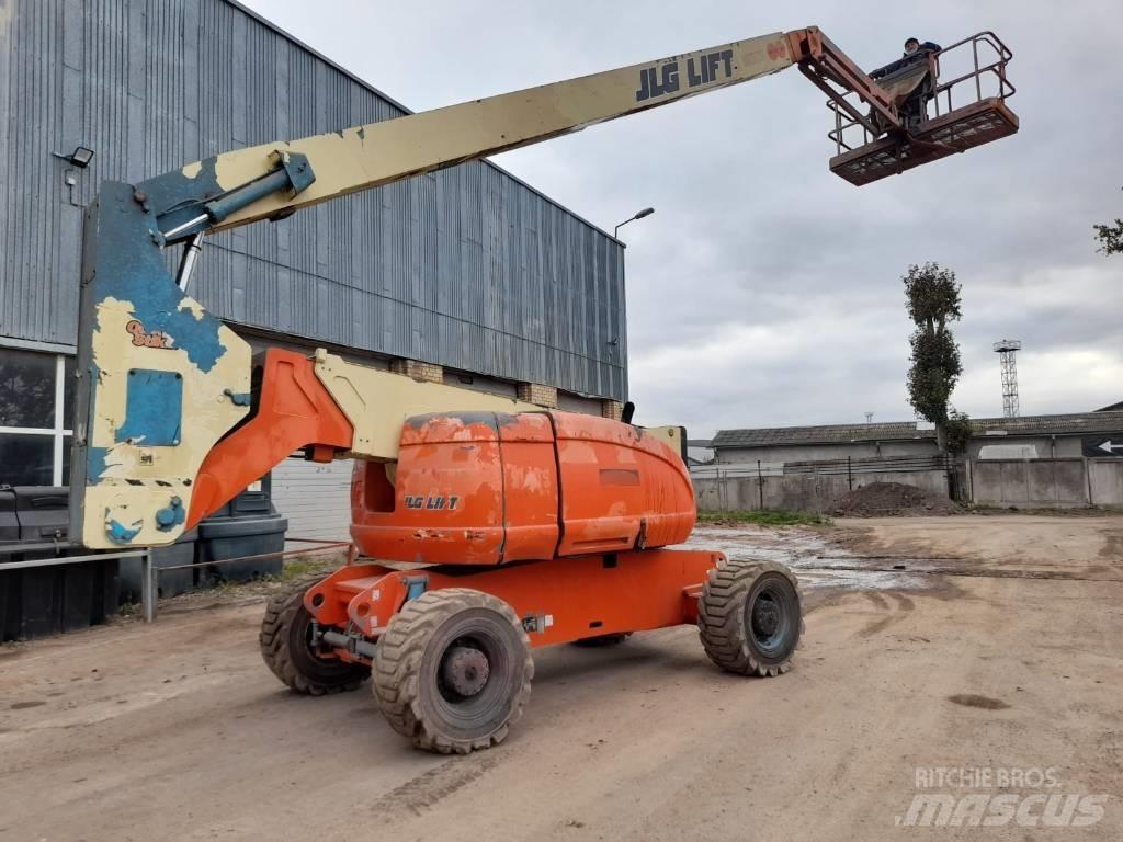 JLG 800 AJ Teleskop bomlifter