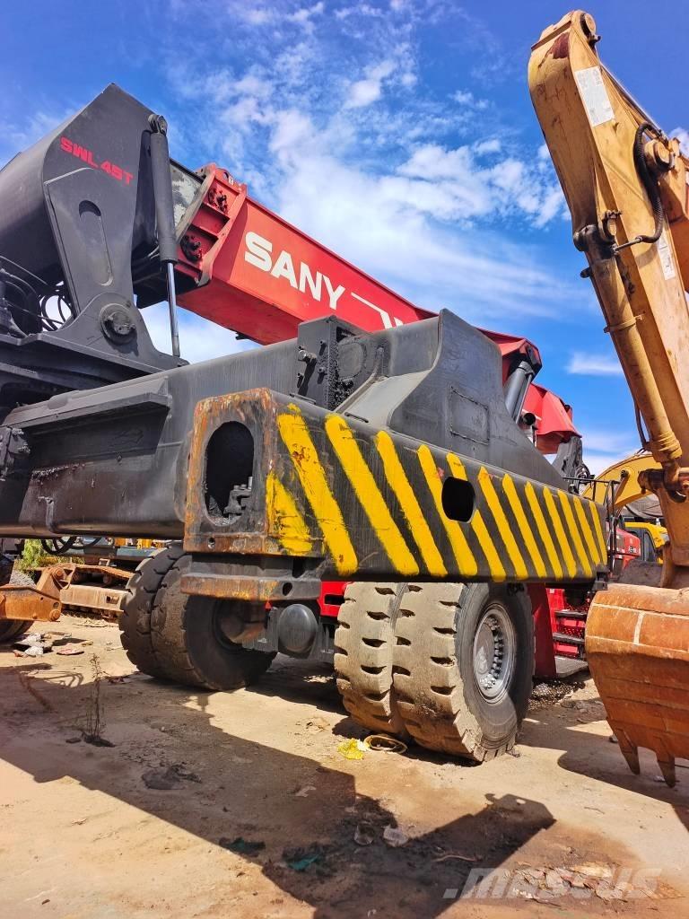 Sany SRSC 45 C30 Reachstackere