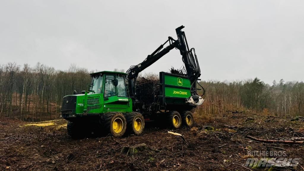 John Deere 1490D Lassbærere