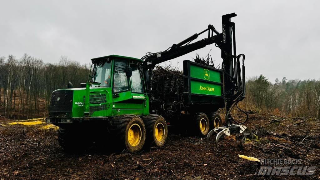John Deere 1490D Lassbærere