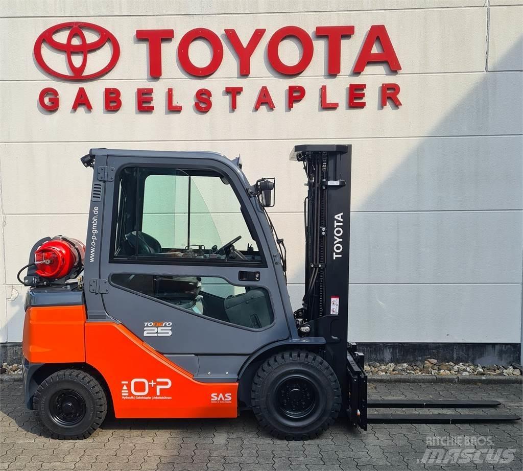 Toyota 02-8FGF25 Propan trucker