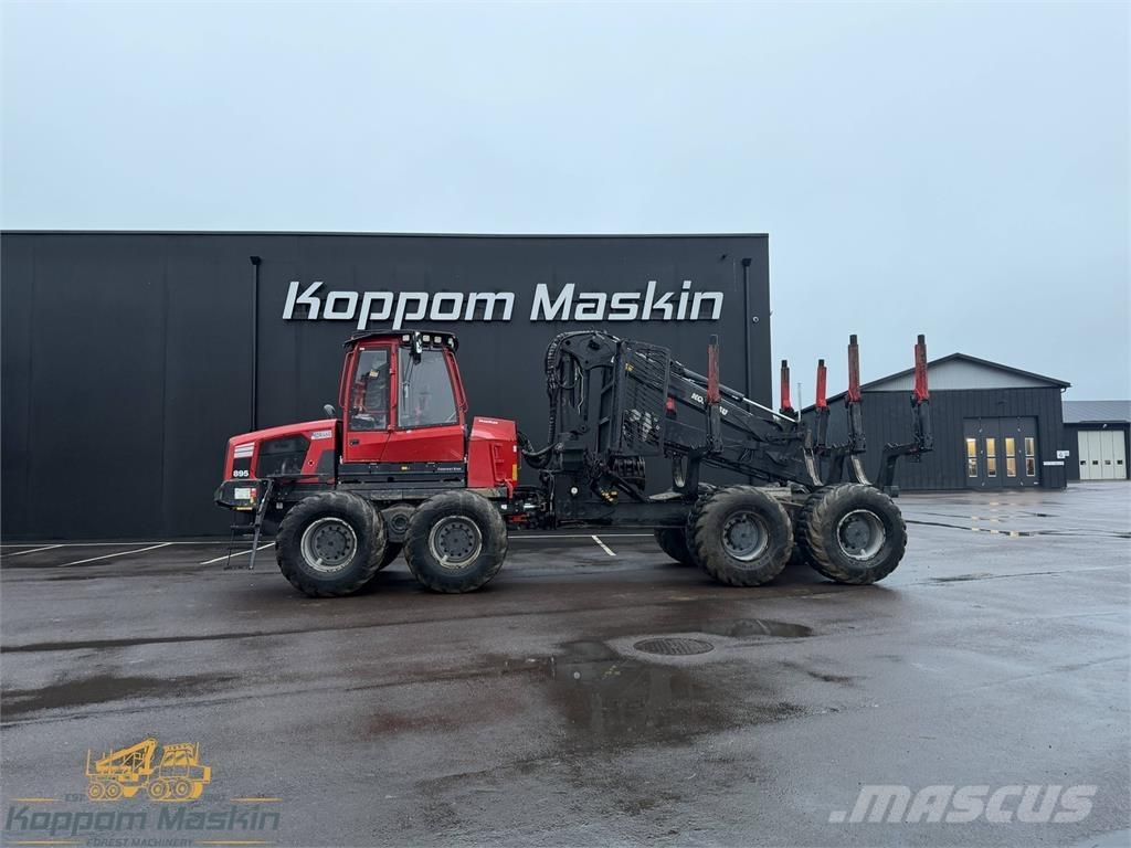 Komatsu 895 Lassbærere