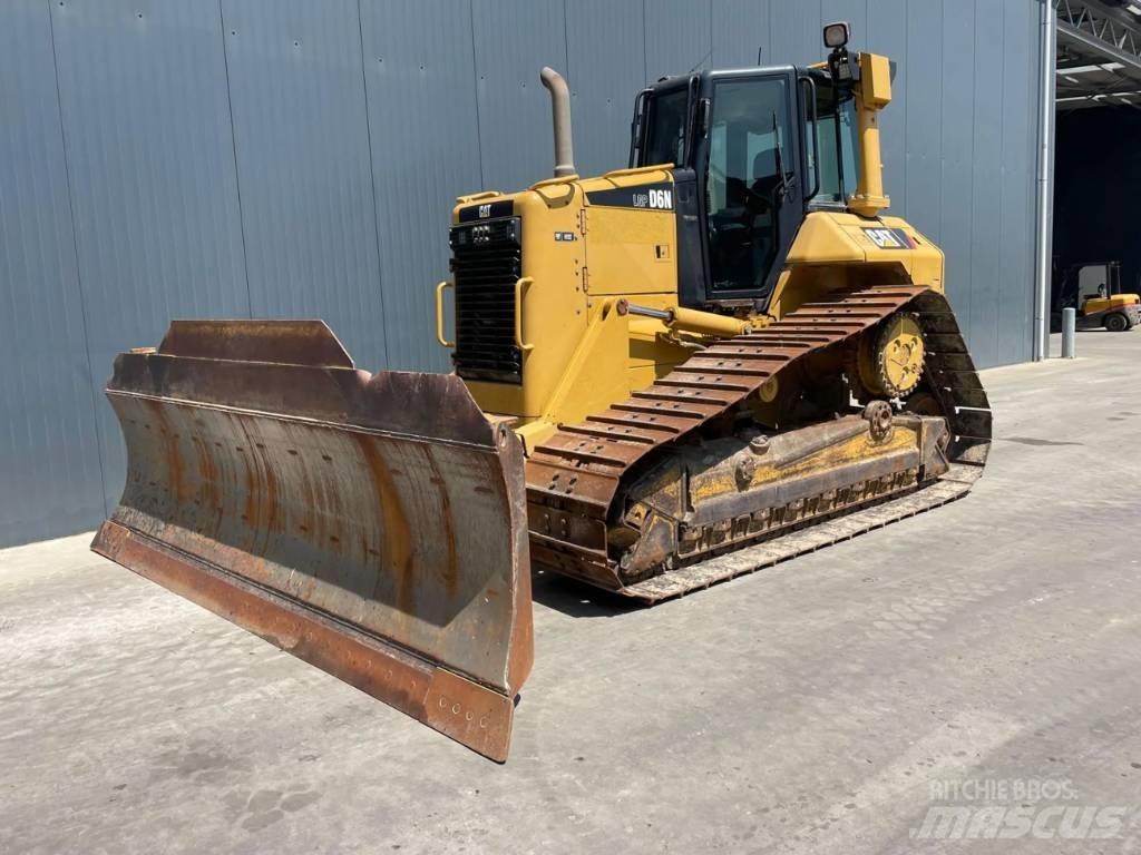 CAT D 6 N LGP Dozere Beltegående