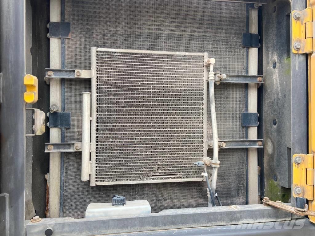 Volvo EC220El Beltegraver