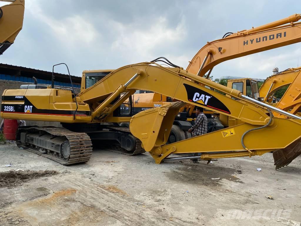 CAT 325 B Beltegraver