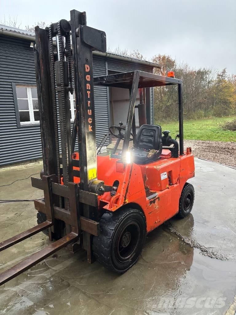 Jelau truck Diesel Trucker