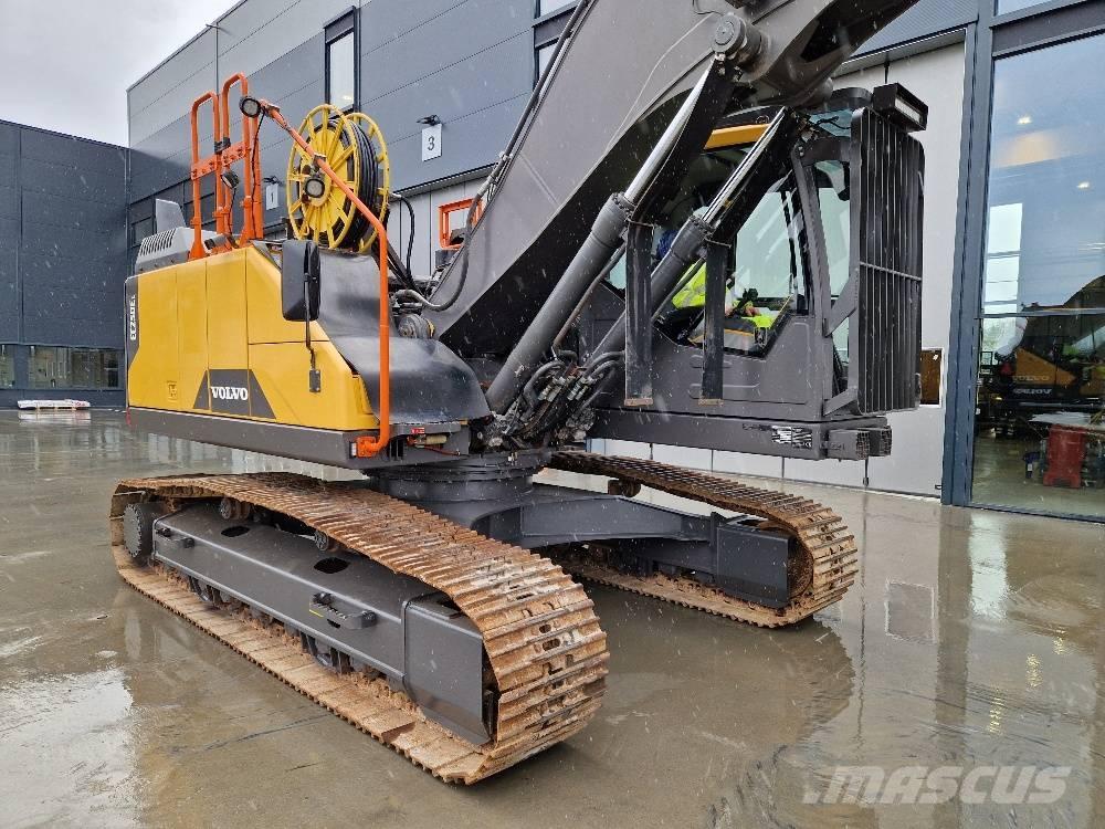 Volvo EC250EL Beltegraver