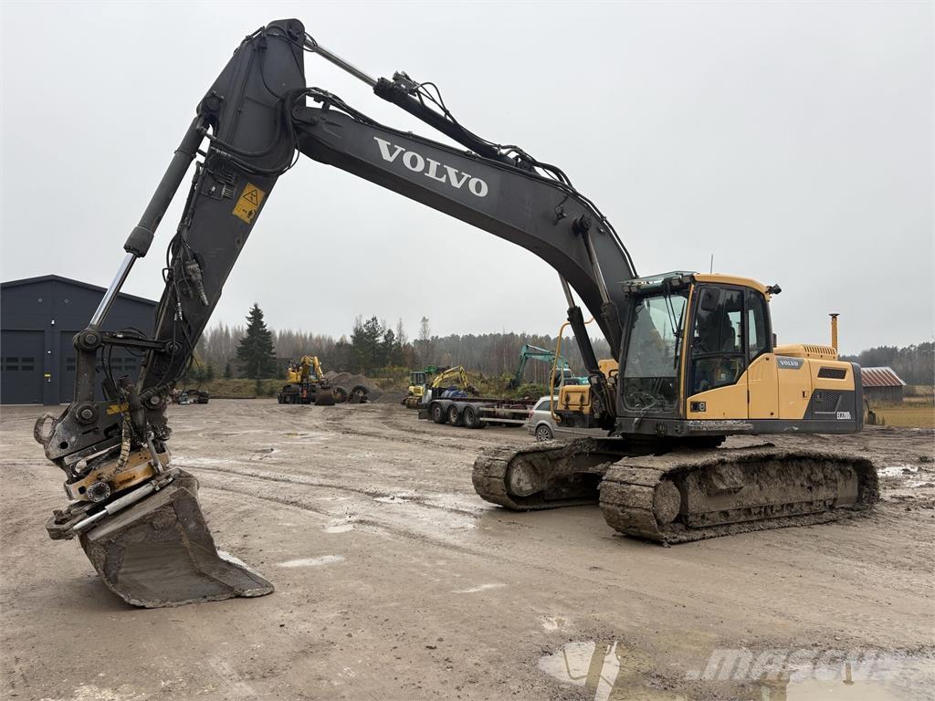 Volvo EC220DL Beltegraver