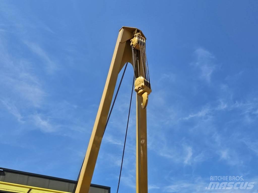 CAT 594H Rørutleggere