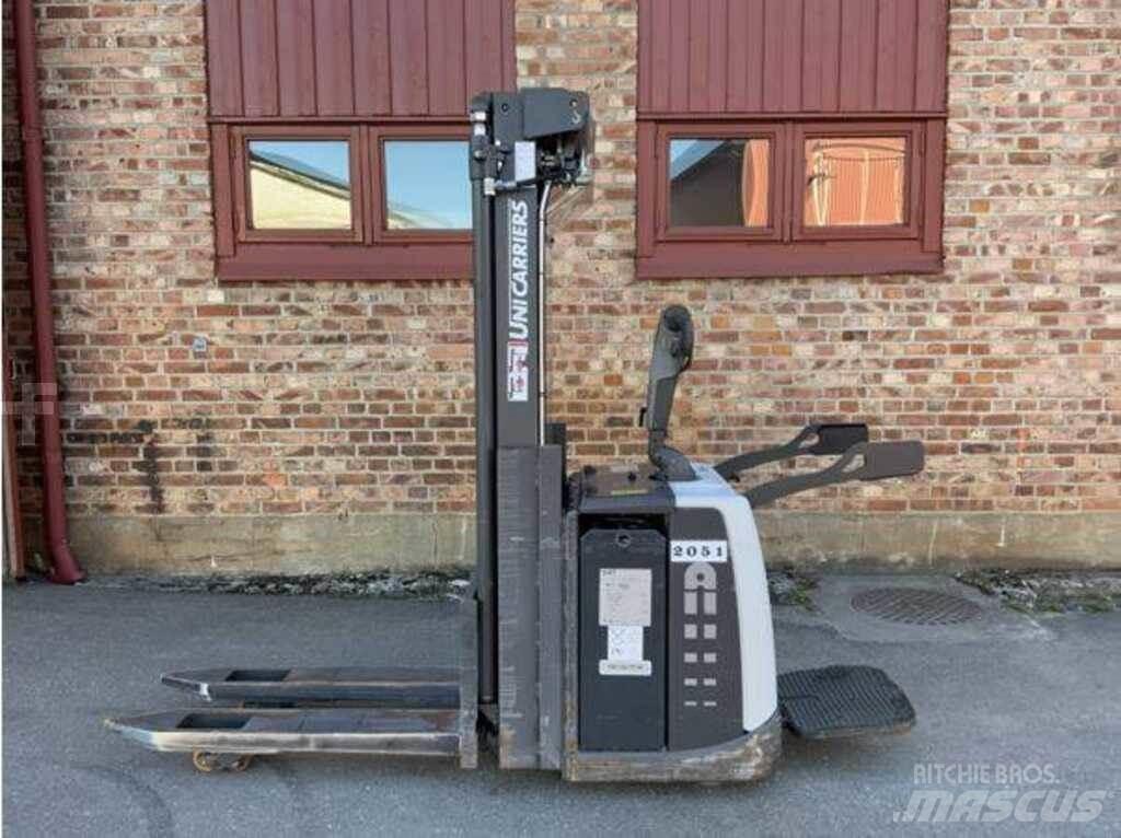 Atlet PSP Lavtløftende truck med platform