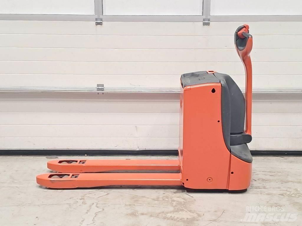 Linde T16 Lavtløftende truck