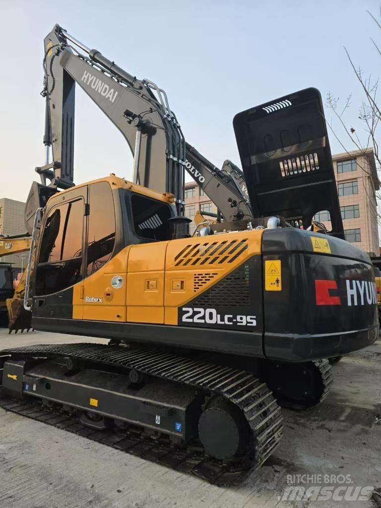 Hyundai 220—9S Beltegraver