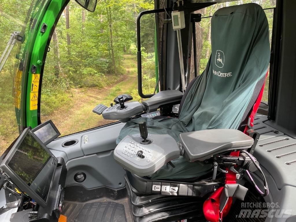 John Deere 1170G 8WD Hogstmaskiner
