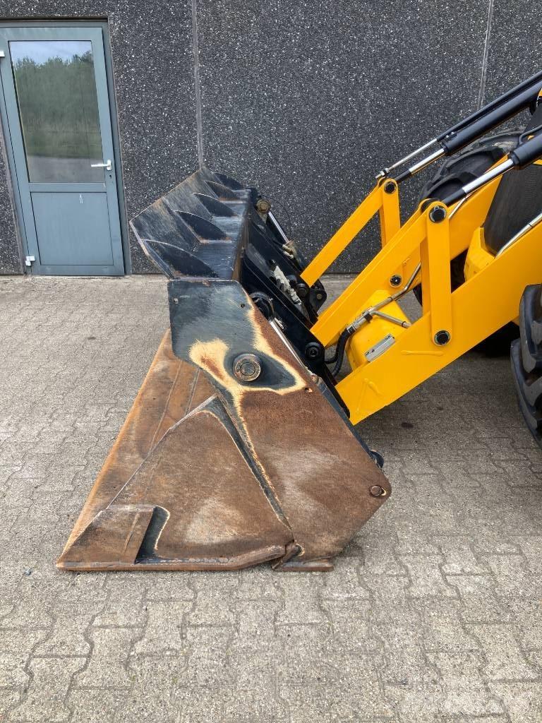 JCB 4 CX Pro Traktorgravere
