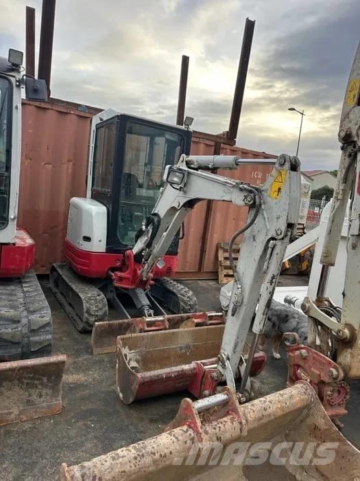 Takeuchi TB 23 R Minigravere <7t