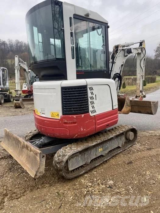 Takeuchi TB 23 R Minigravere <7t