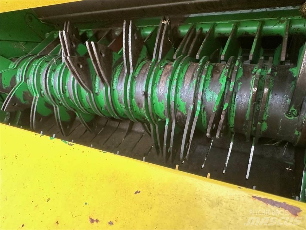 John Deere 575 Rundballepresser