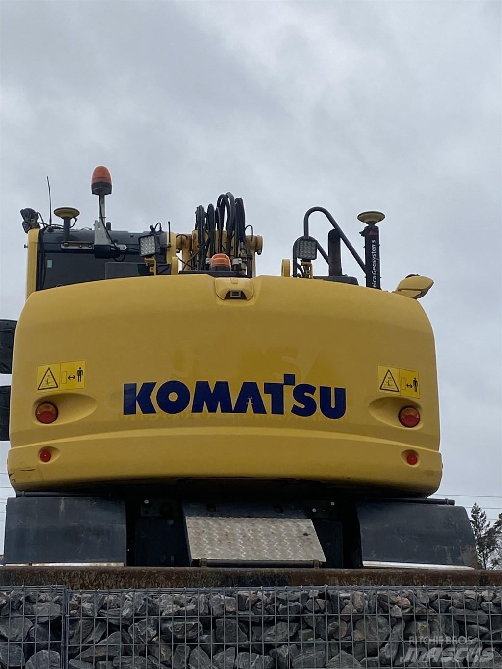 Komatsu PW148-10 Hjulgravere