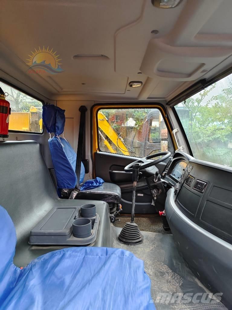 Shantui SD 22 Dozere Beltegående