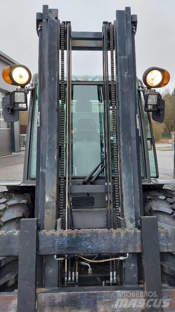 Ausa C 350 H4X Diesel Trucker