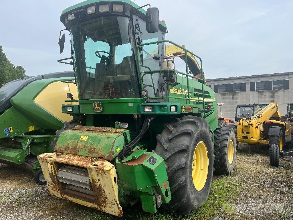 John Deere 7700 Selvdrevne fôrhøstere