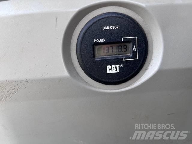 CAT 323 EL Beltegraver