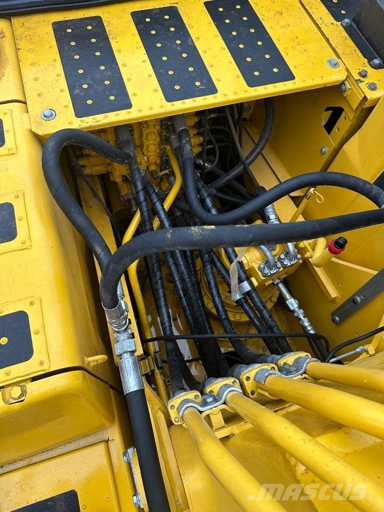 Komatsu PC 200-8 Beltegraver