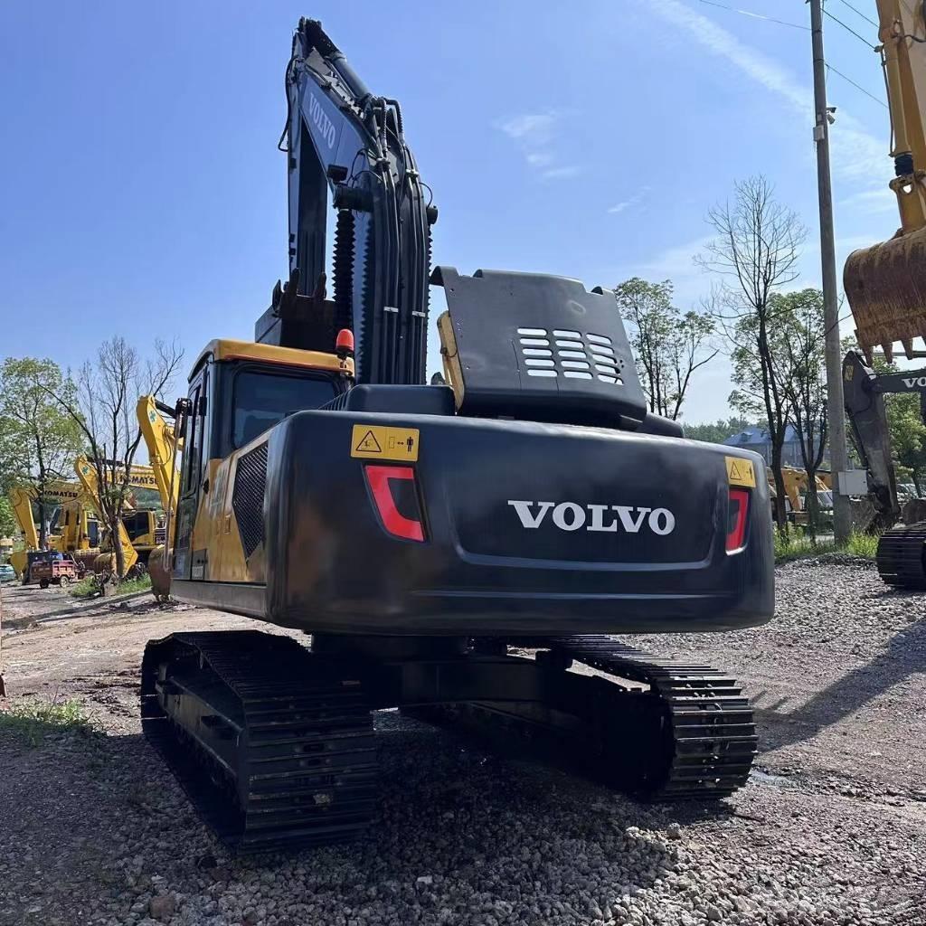 Volvo EC 240 Beltegraver