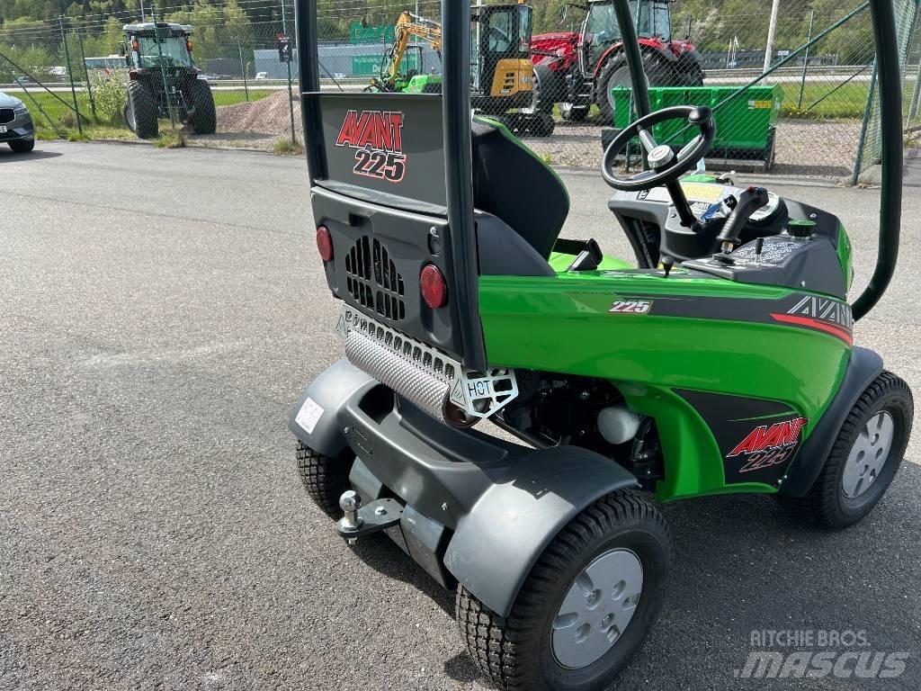 Avant 225 Kompaktlastere