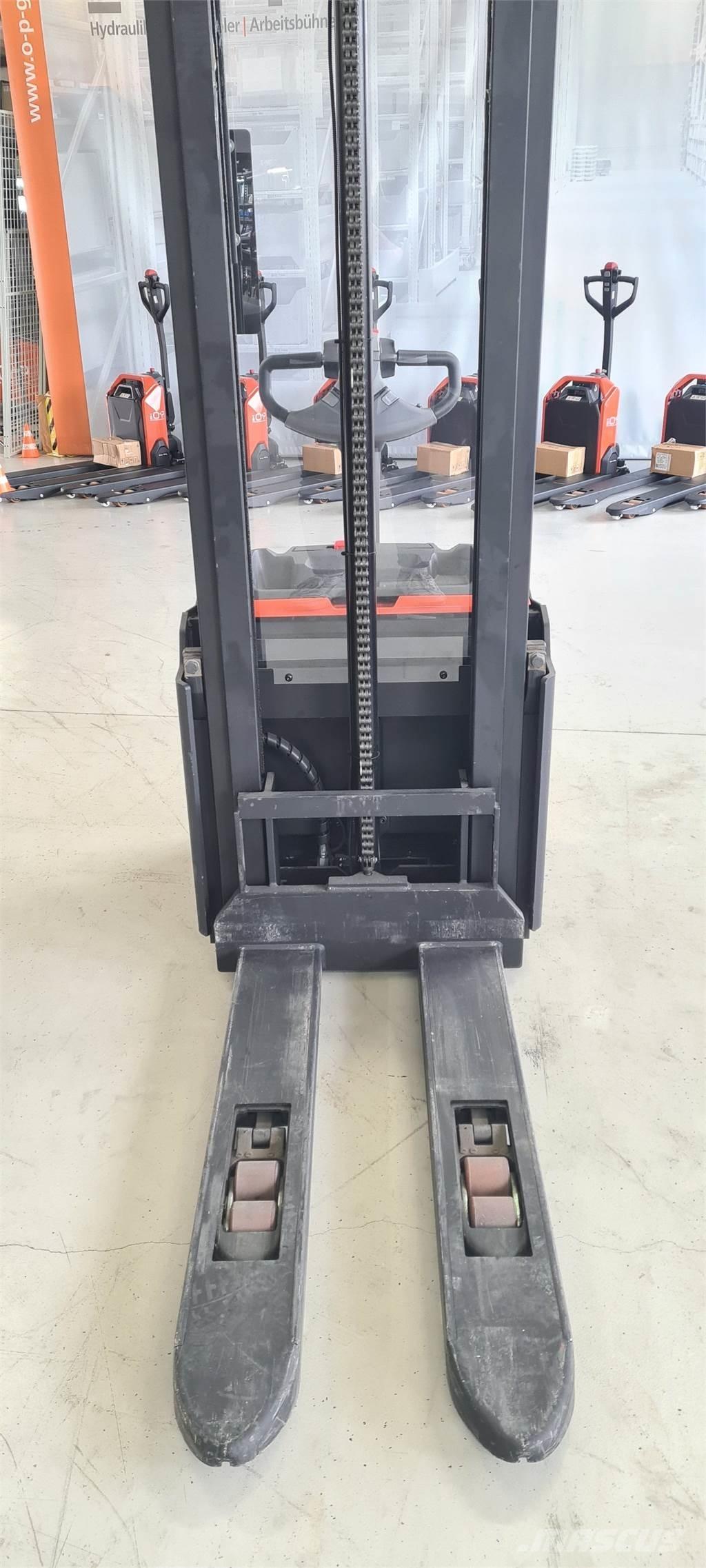 Toyota SWE120L Ledestablere