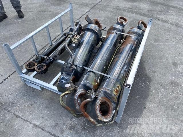 New Holland W 270 C Hydraulikk